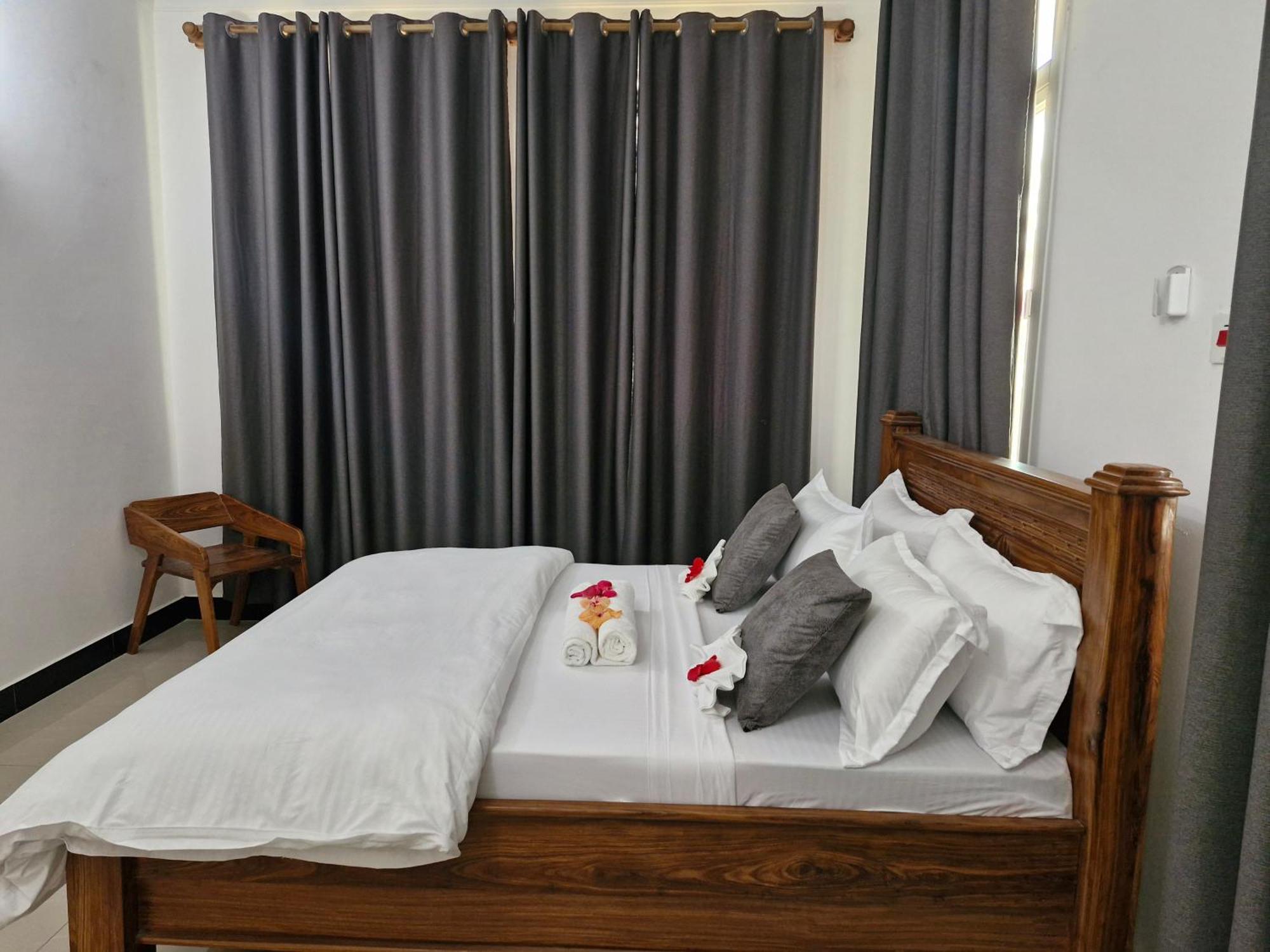 64 Zenj House Luxury Airport B&B Mbweni Luaran gambar